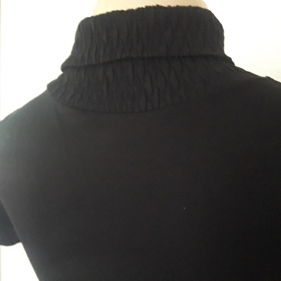 SALE💥$4: Tough me: Top - Picture 6 of 7